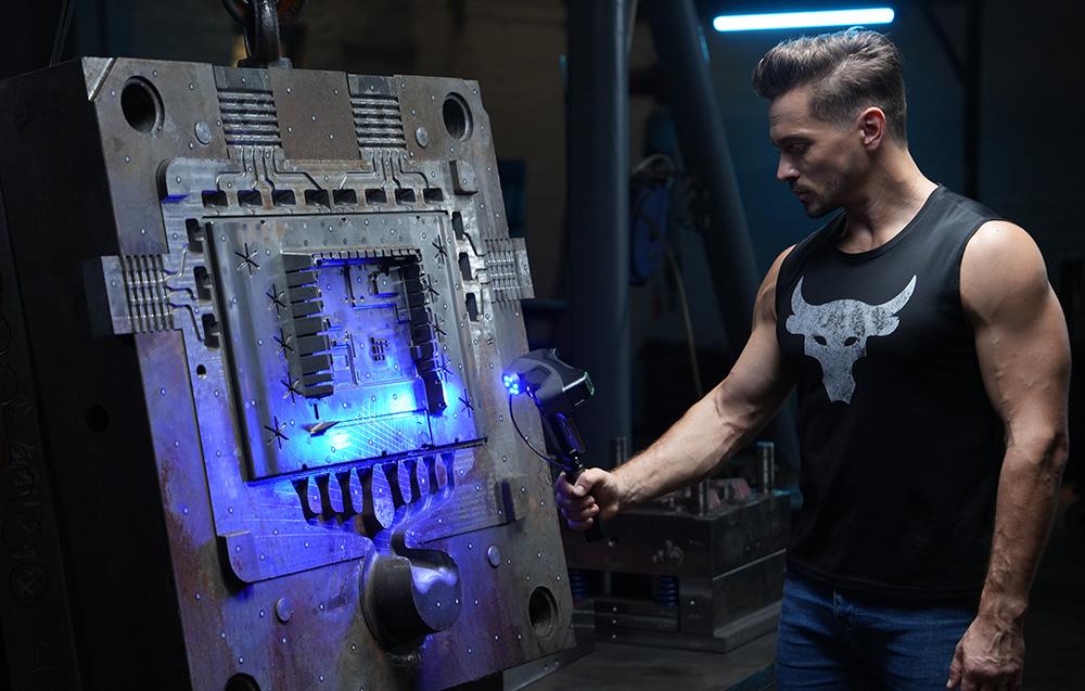 Revopoint MetroY 3D scanner